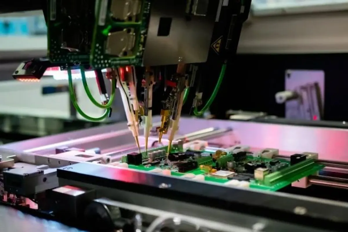 Flying Probe Testing (FPT): Ensuring PCB Quality at Reeyaa Circuit